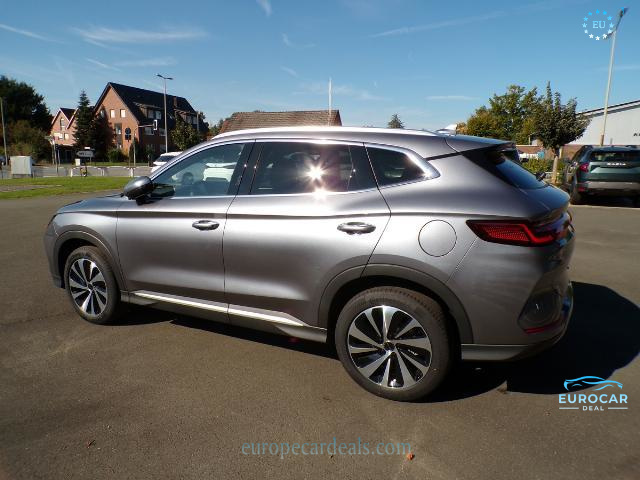 BYD SEAL U