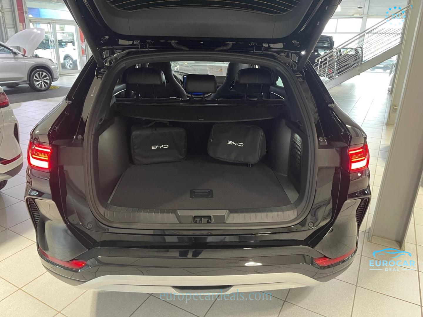 BYD SEAL U