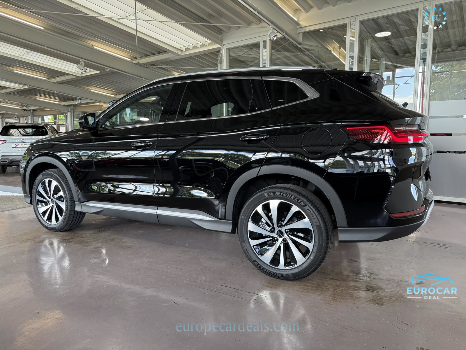 BYD SEAL U