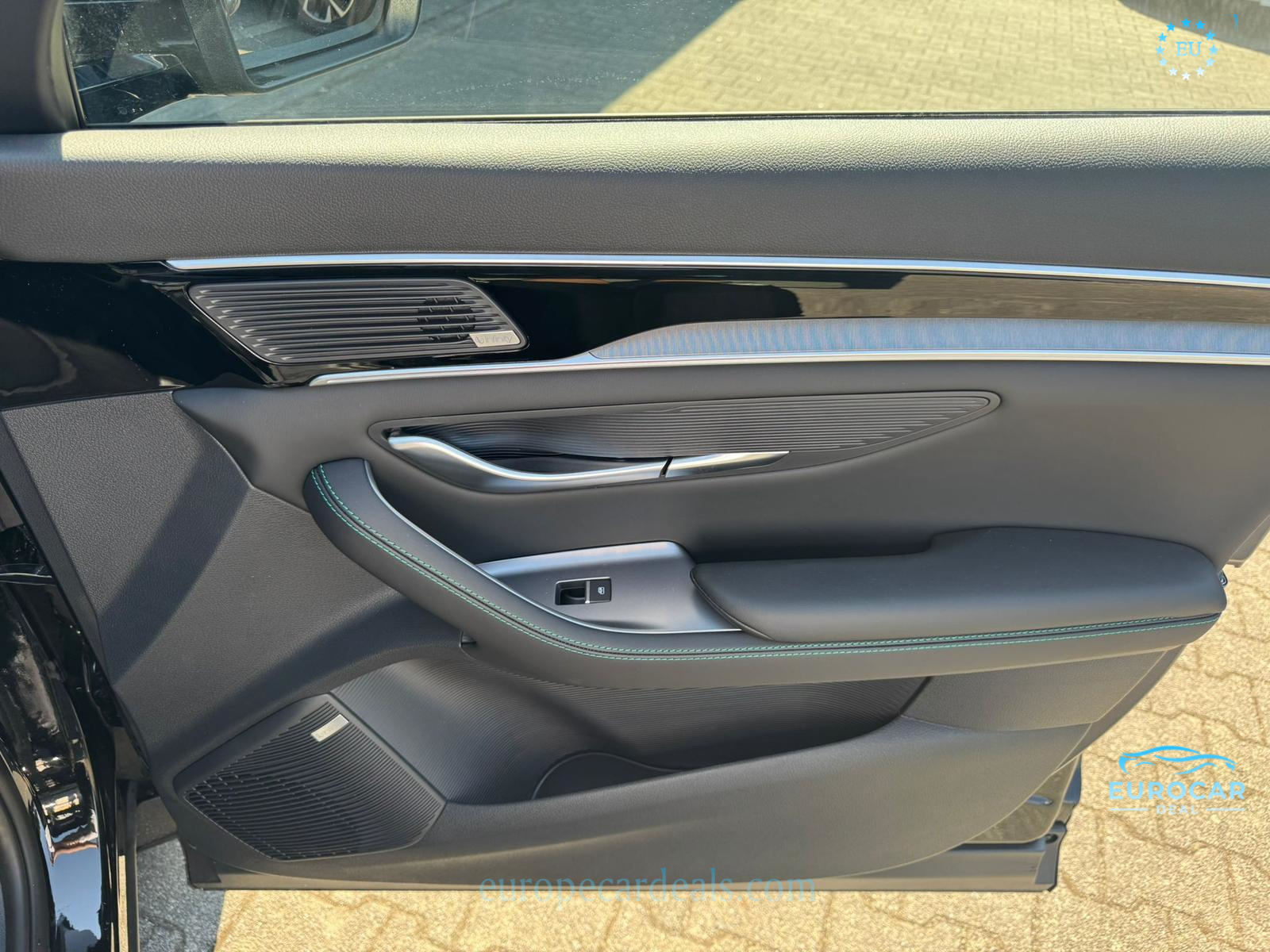 BYD SEAL U