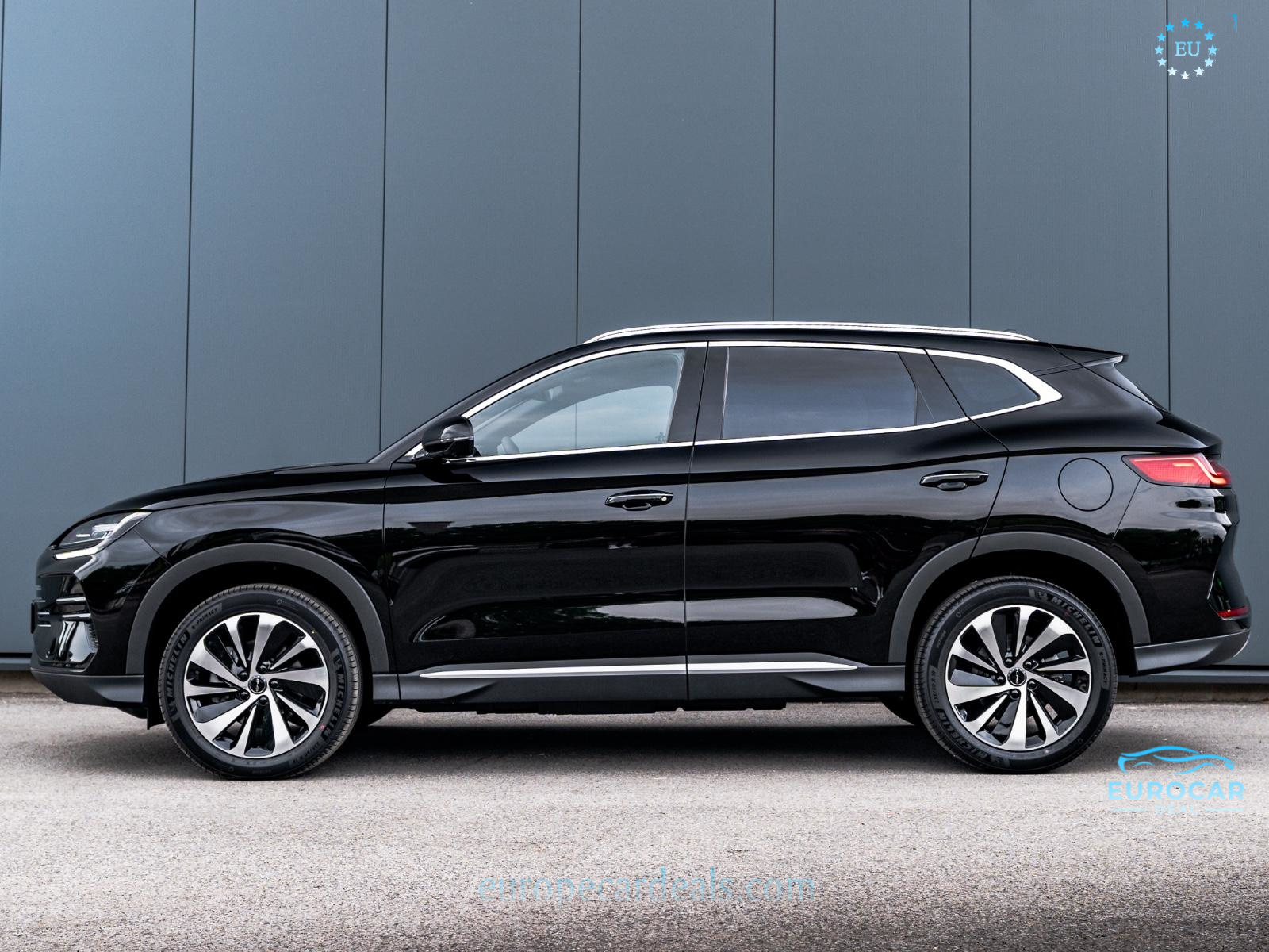 BYD SEAL U