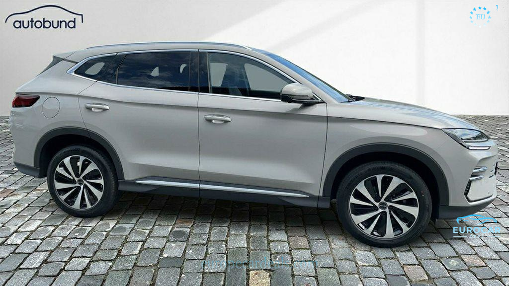 BYD SEAL U