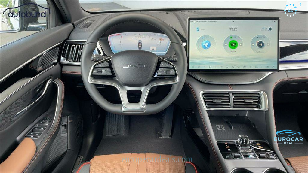 BYD SEAL U