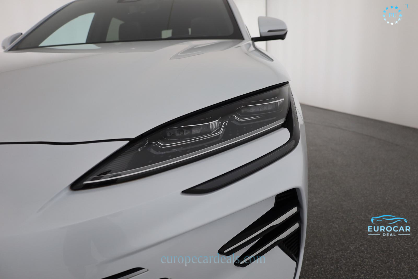 BYD SEAL U