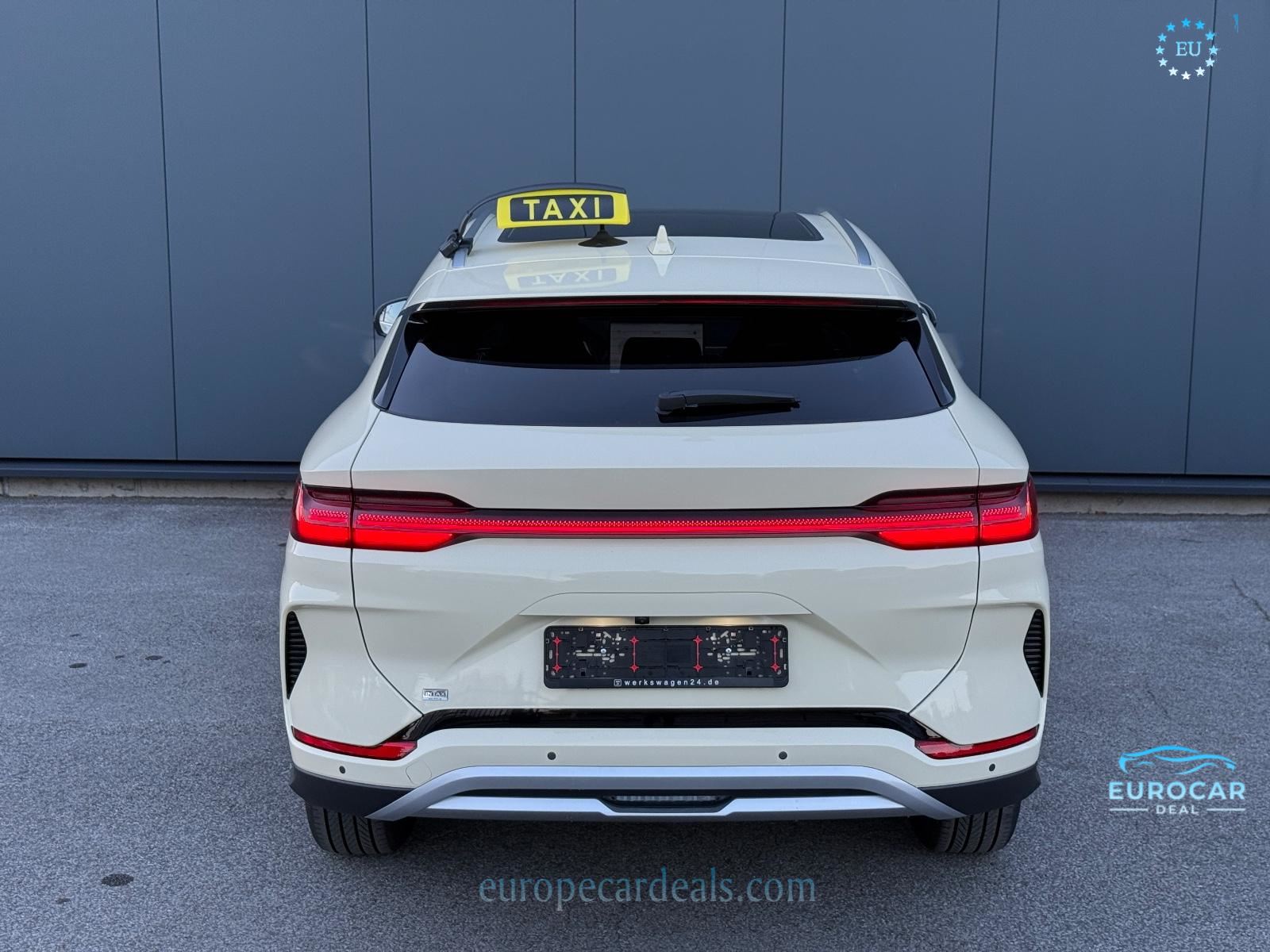 BYD SEAL U