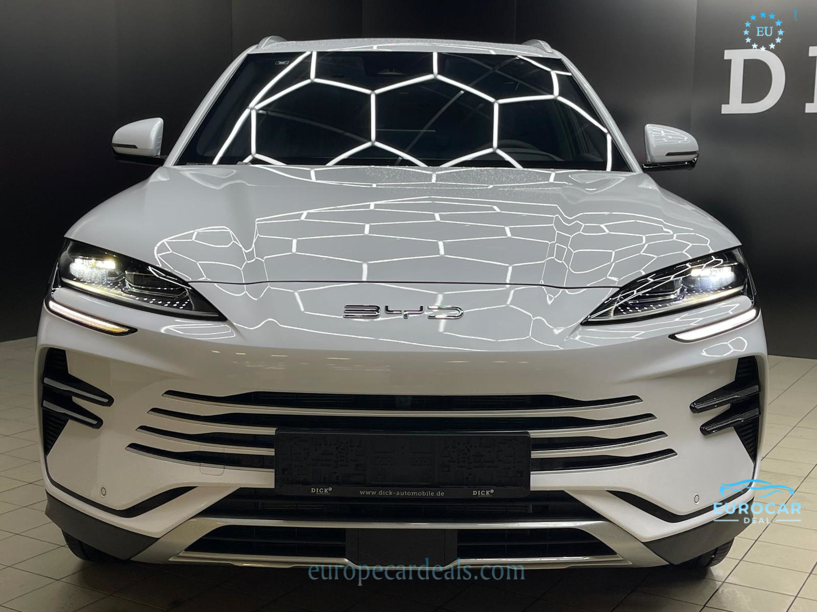 BYD SEAL U