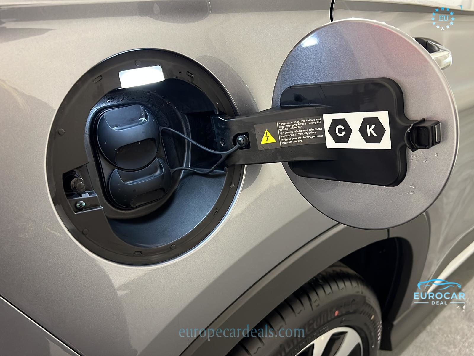 BYD SEAL U
