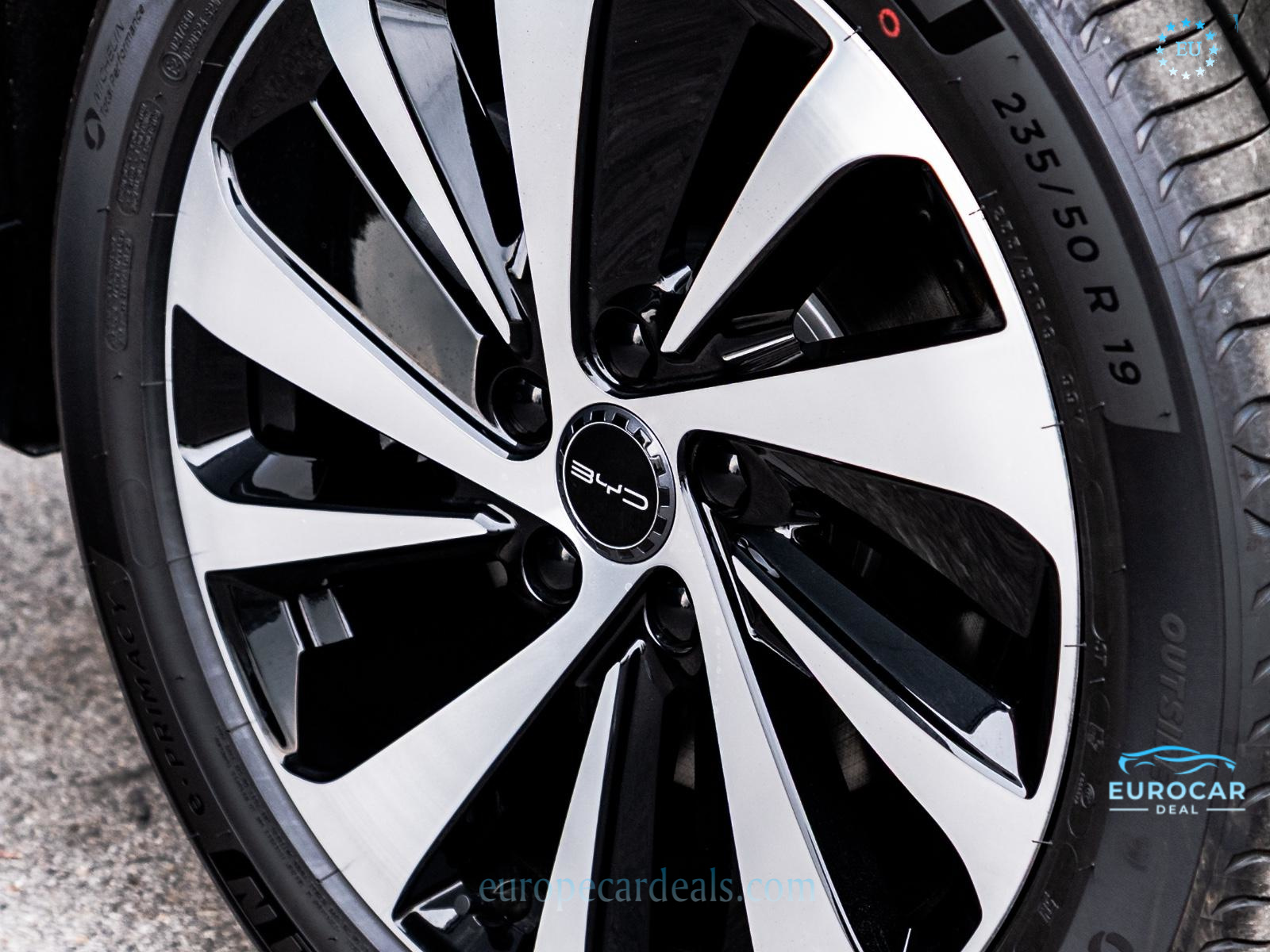BYD SEAL U