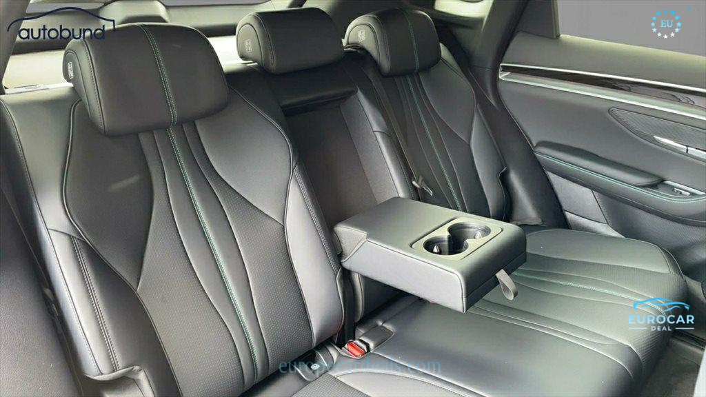 BYD SEAL U