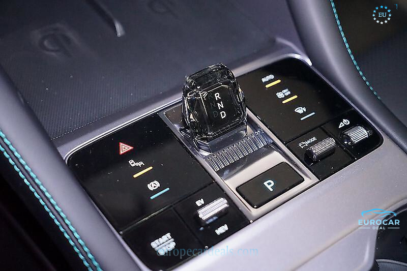 BYD SEAL U