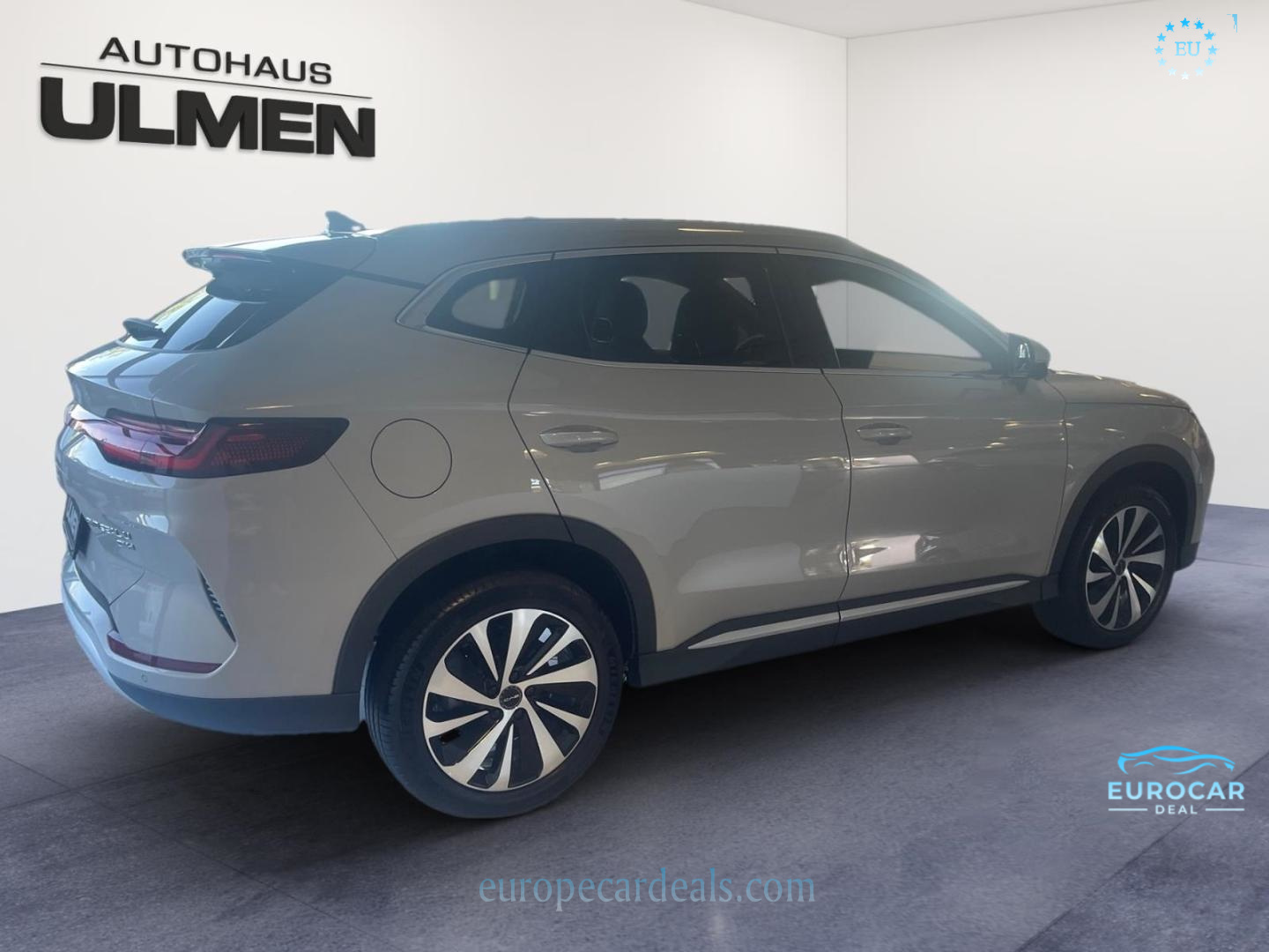 BYD SEAL U