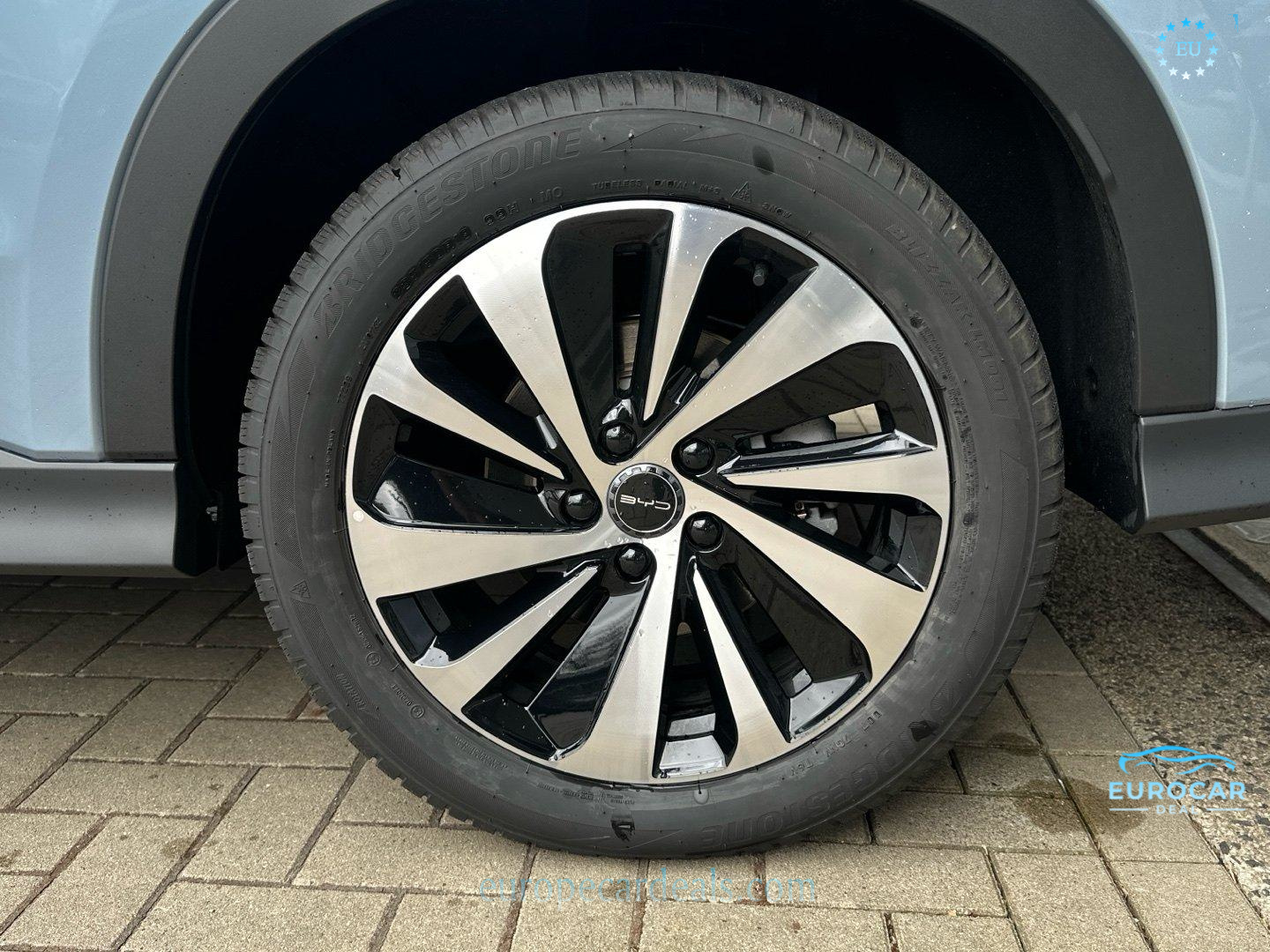 BYD SEAL U