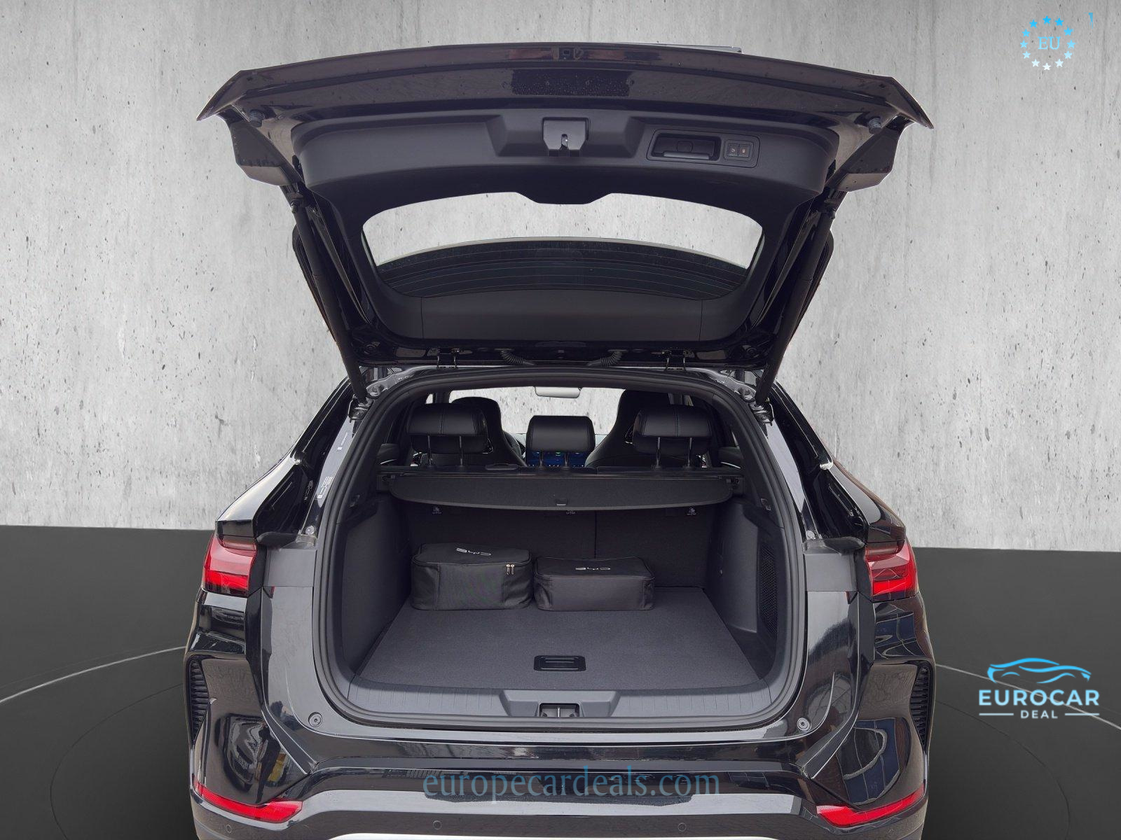 BYD SEAL U