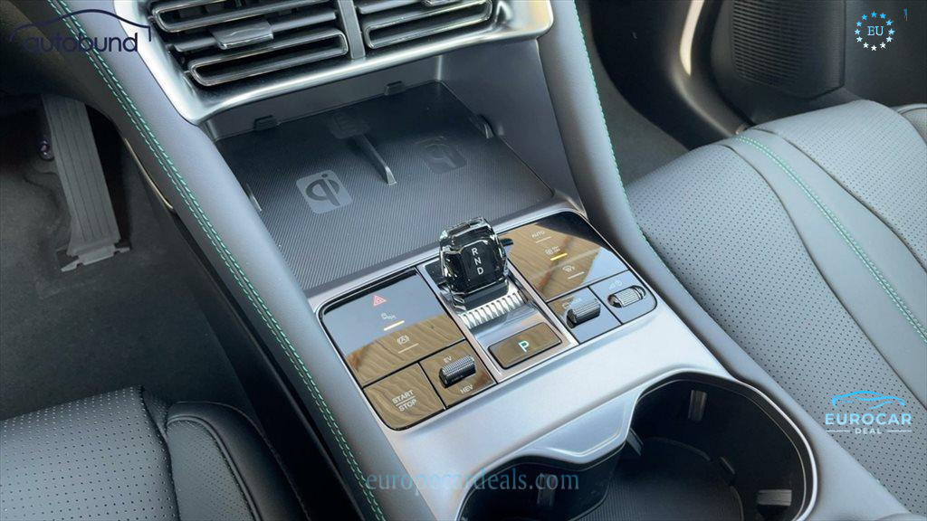 BYD SEAL U