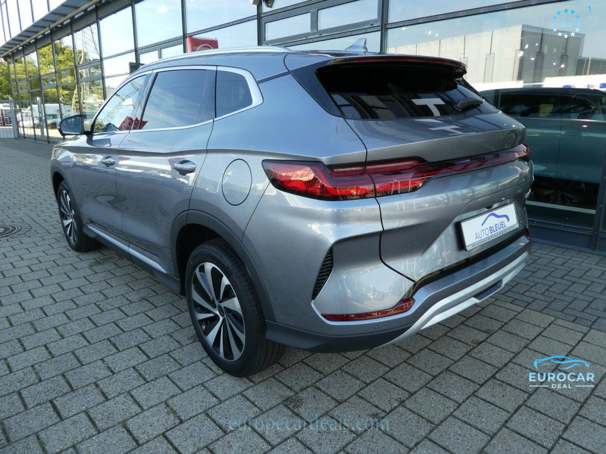 BYD SEAL U