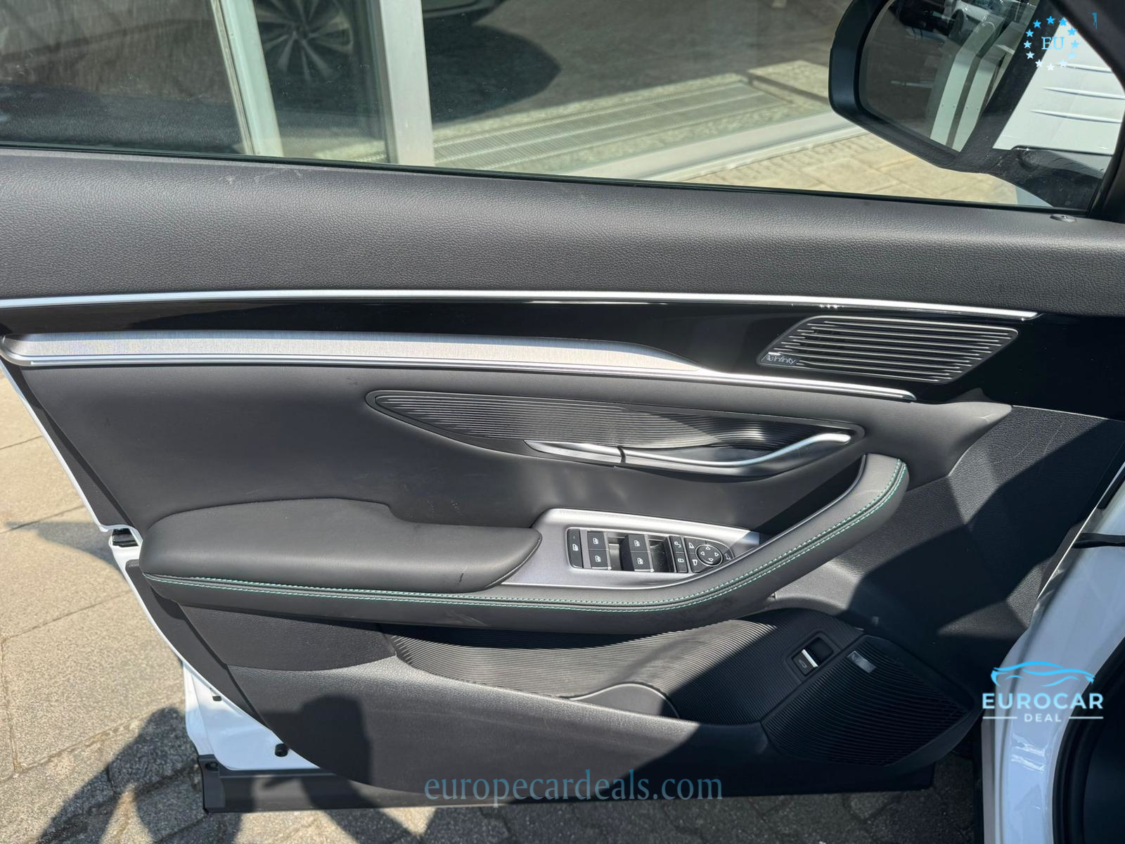 BYD SEAL U