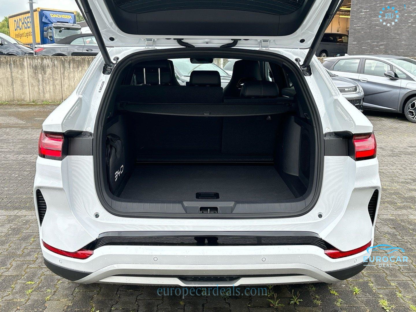BYD SEAL U