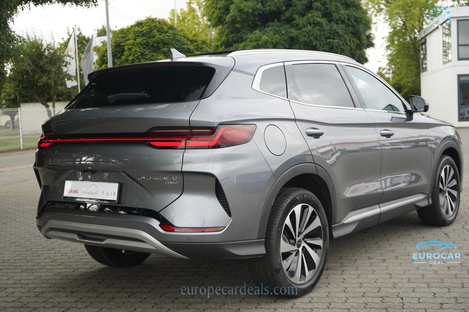 BYD SEAL U