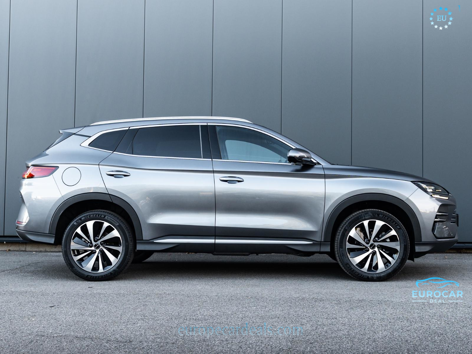 BYD SEAL U