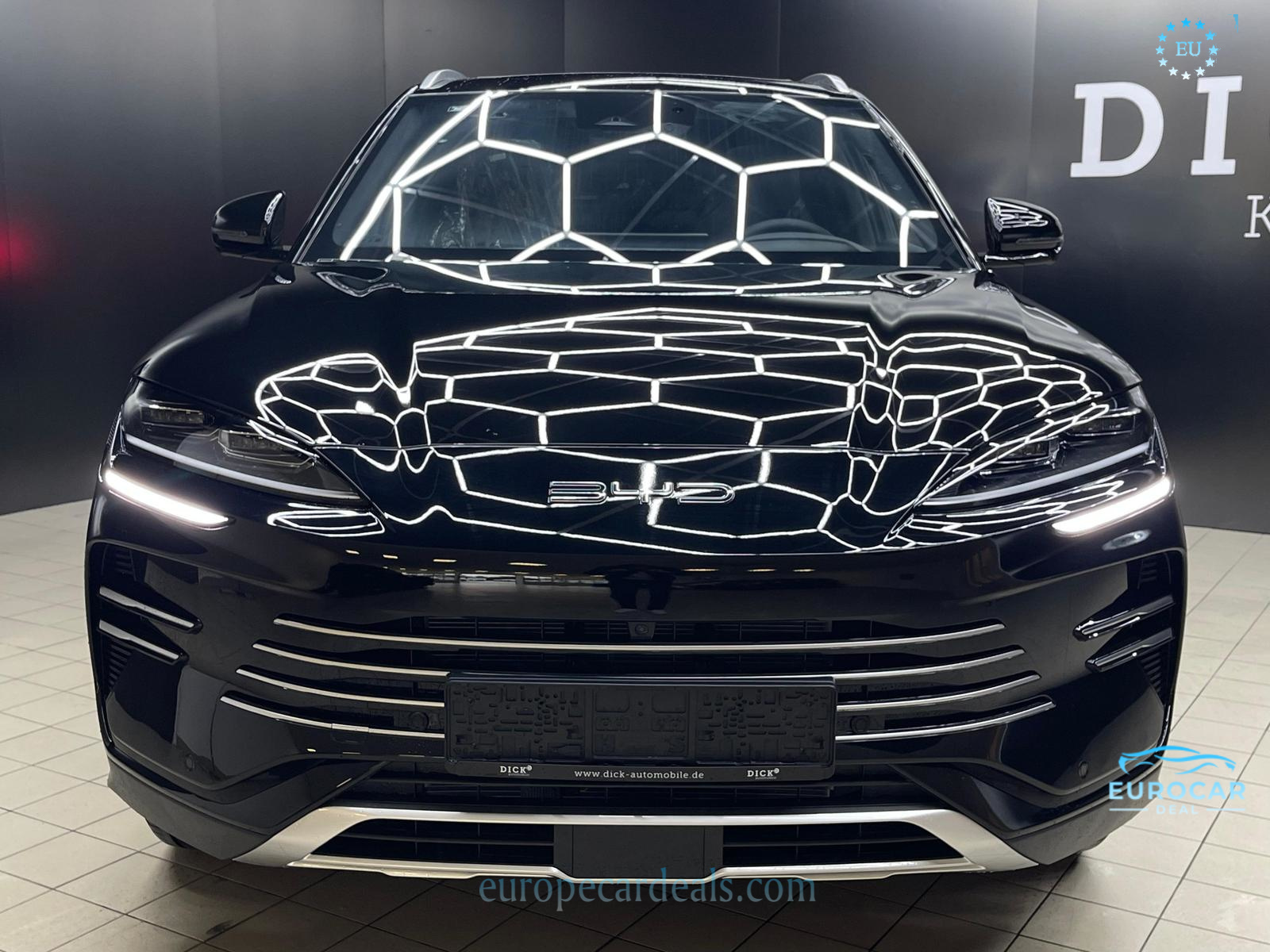 BYD SEAL U