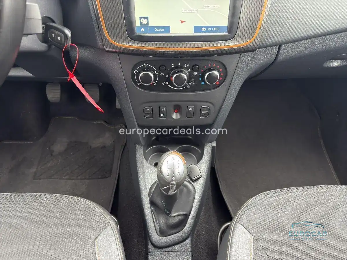 Dacia Sandero