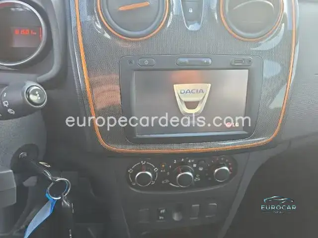 Dacia Logan