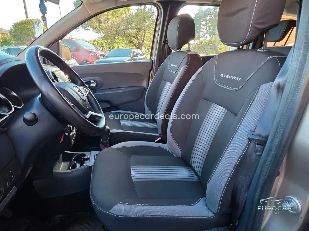Dacia Lodgy