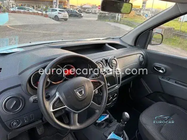 Dacia Dokker