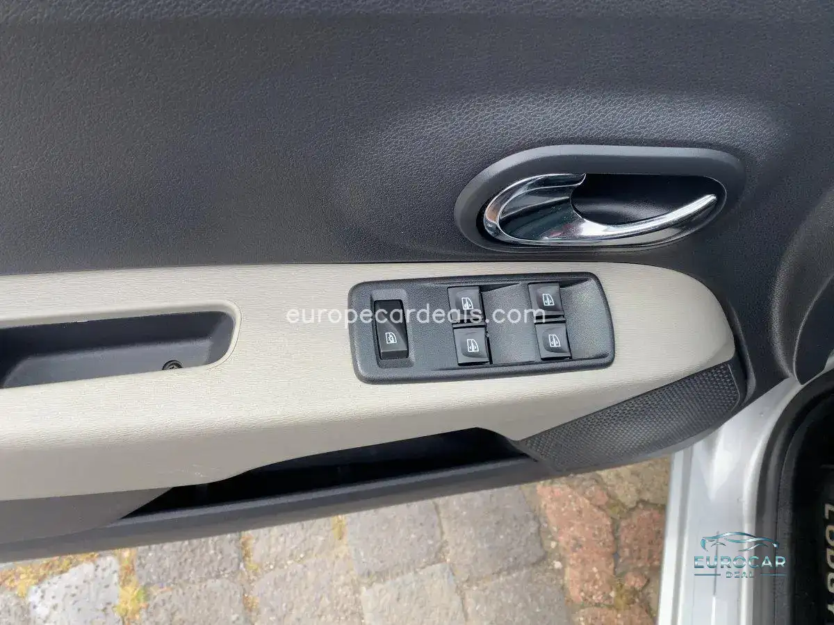 Dacia Lodgy