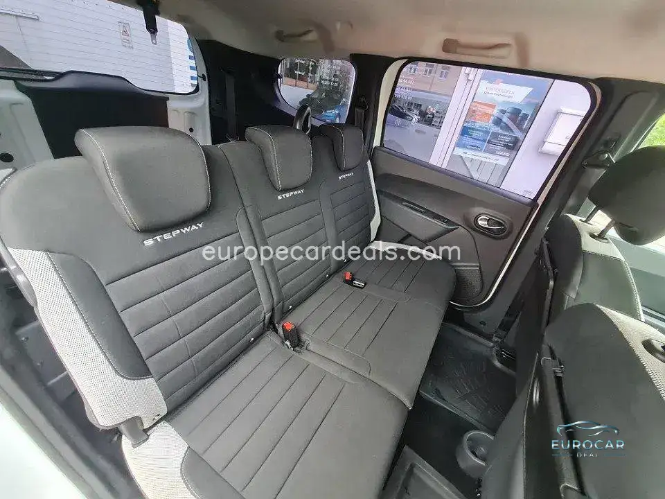 Dacia Lodgy