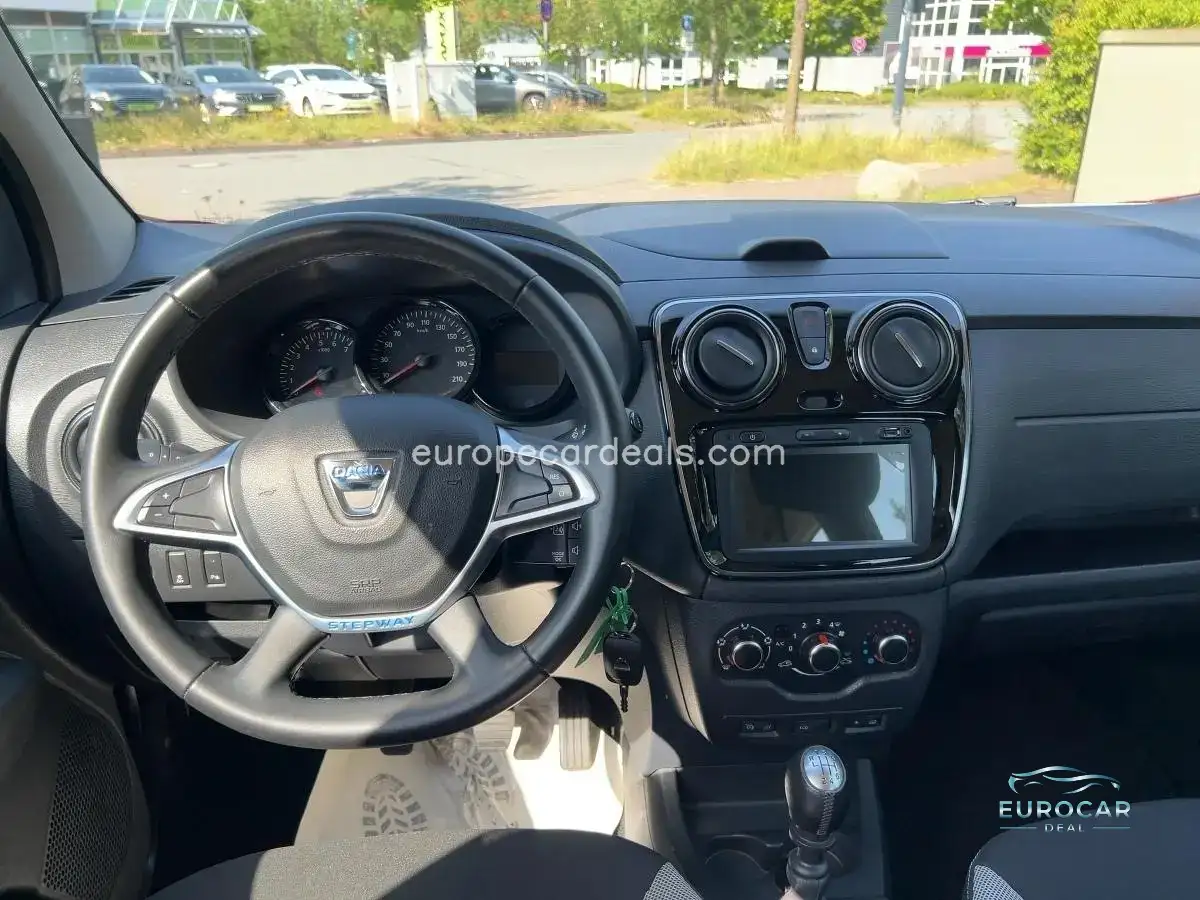 Dacia Lodgy