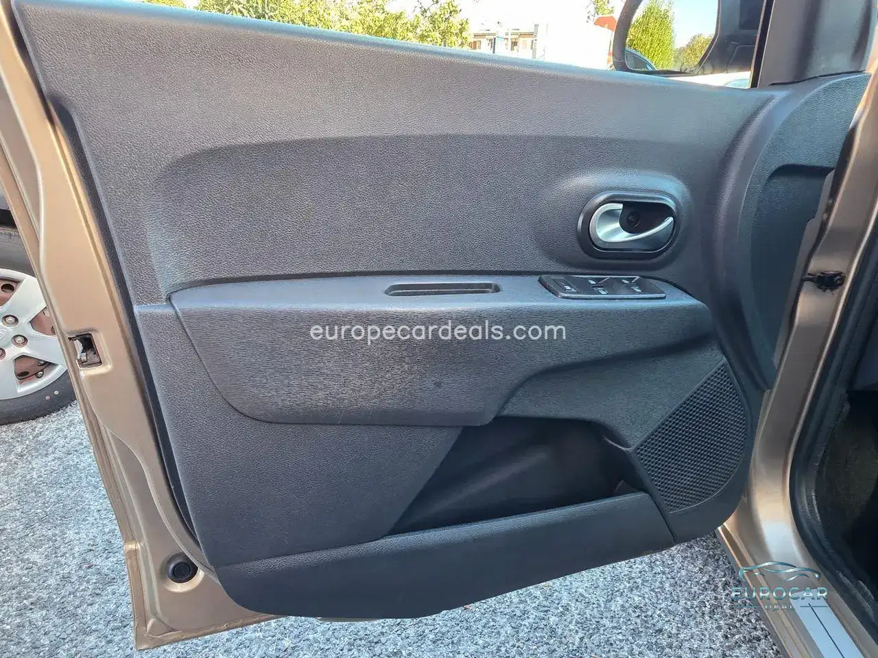 Dacia Lodgy