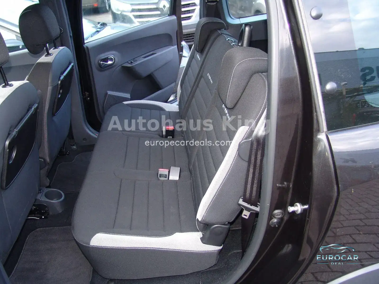 Dacia Lodgy