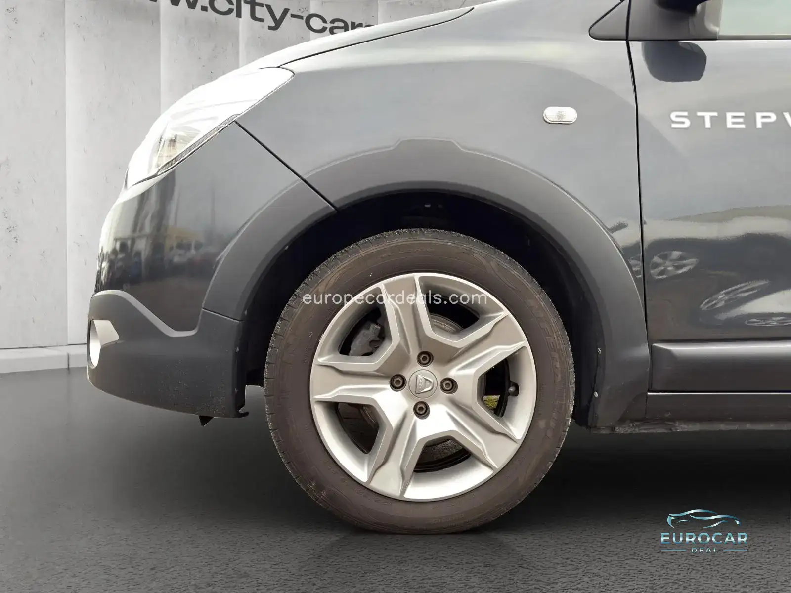 Dacia Lodgy