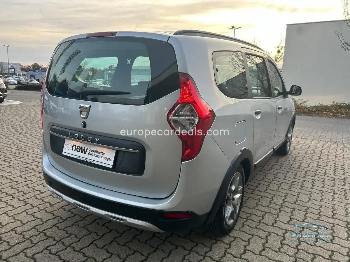 Dacia Lodgy