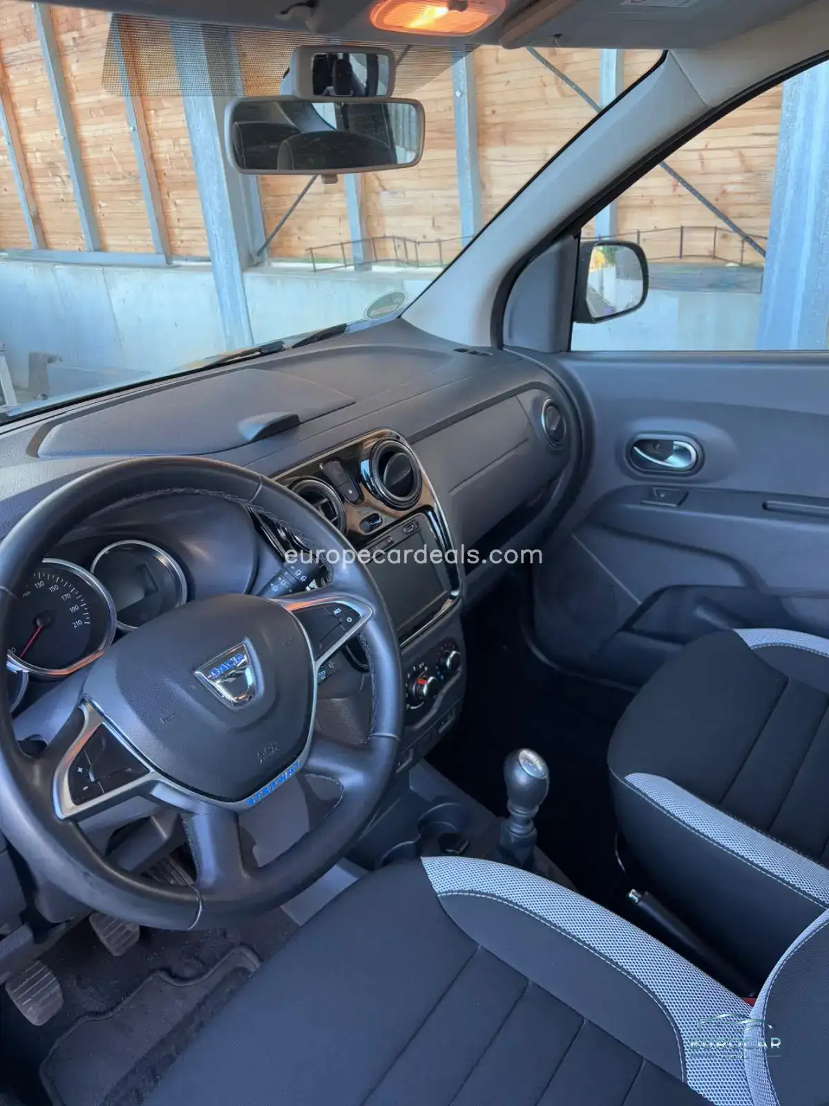 Dacia Lodgy