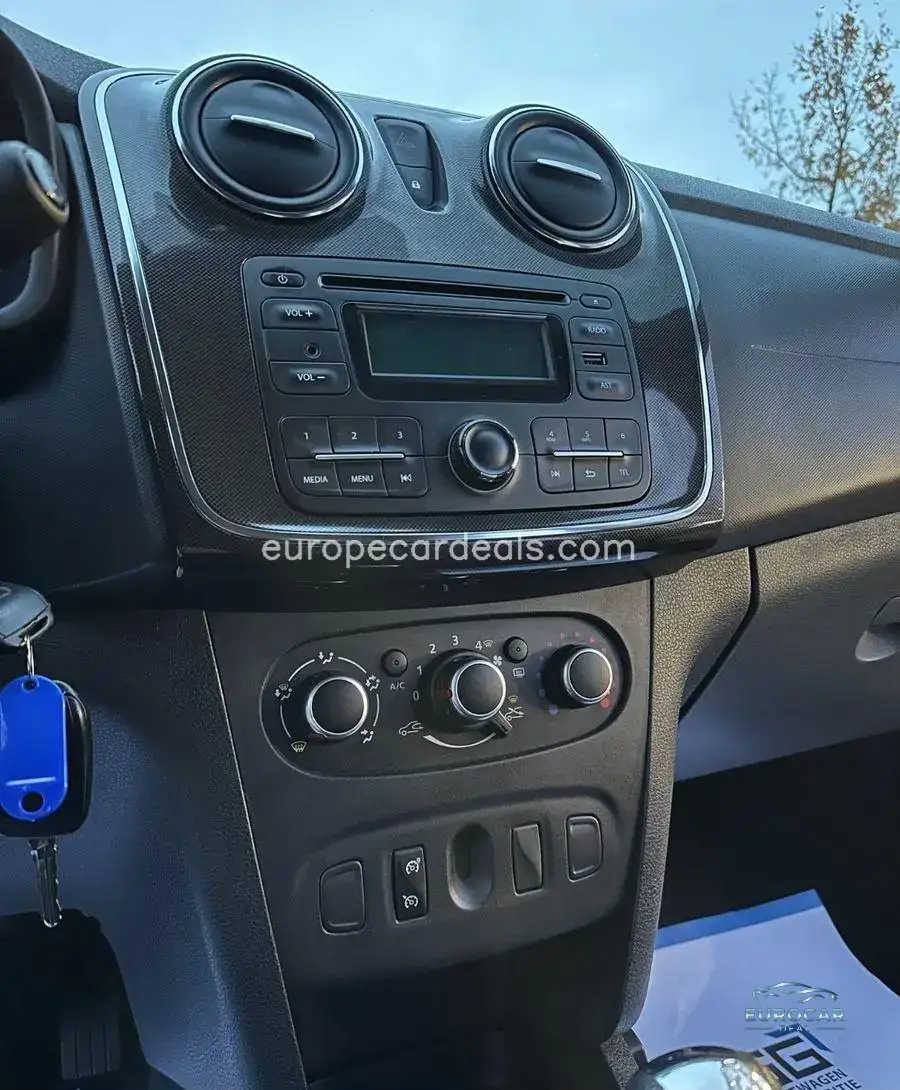 Dacia Logan
