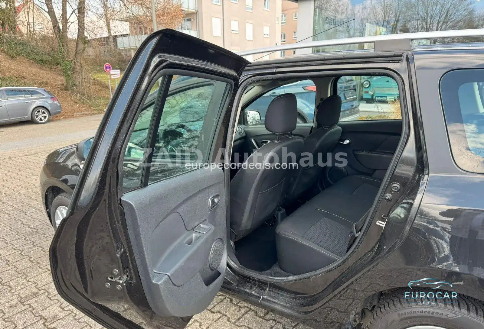 Dacia Logan