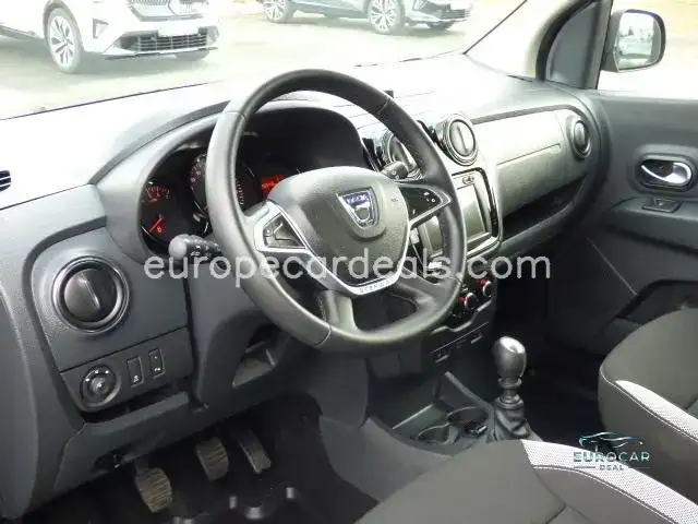 Dacia Lodgy