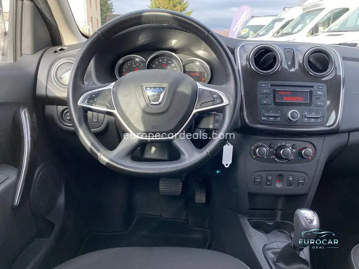 Dacia Logan