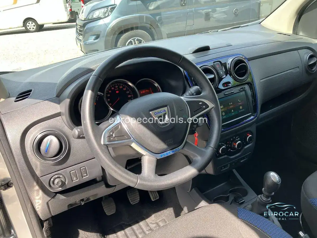 Dacia Lodgy