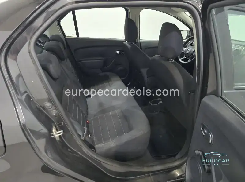 Dacia Logan