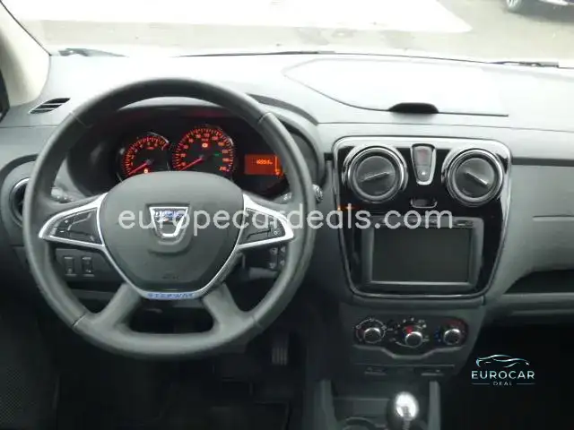 Dacia Lodgy
