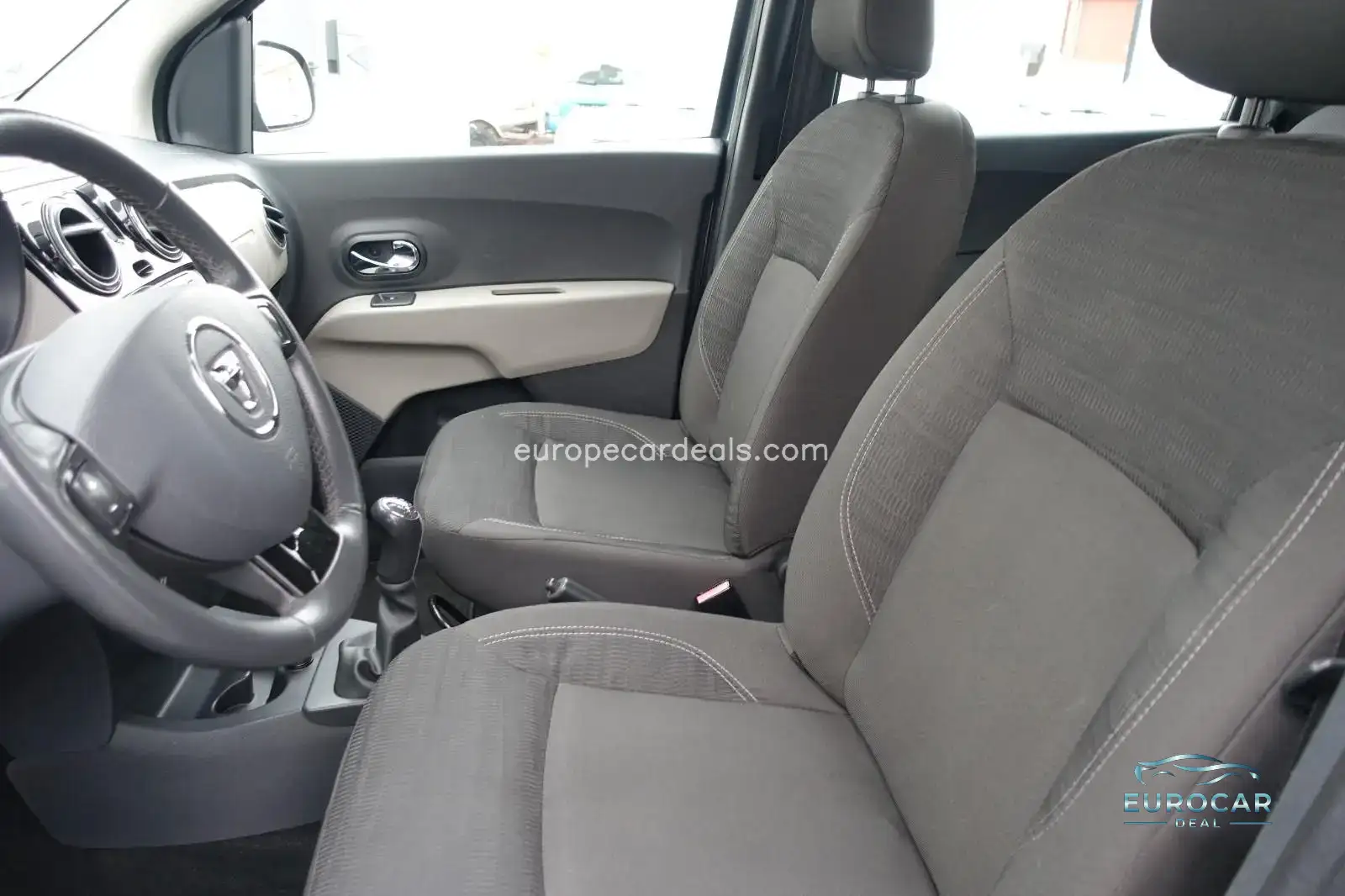 Dacia Lodgy