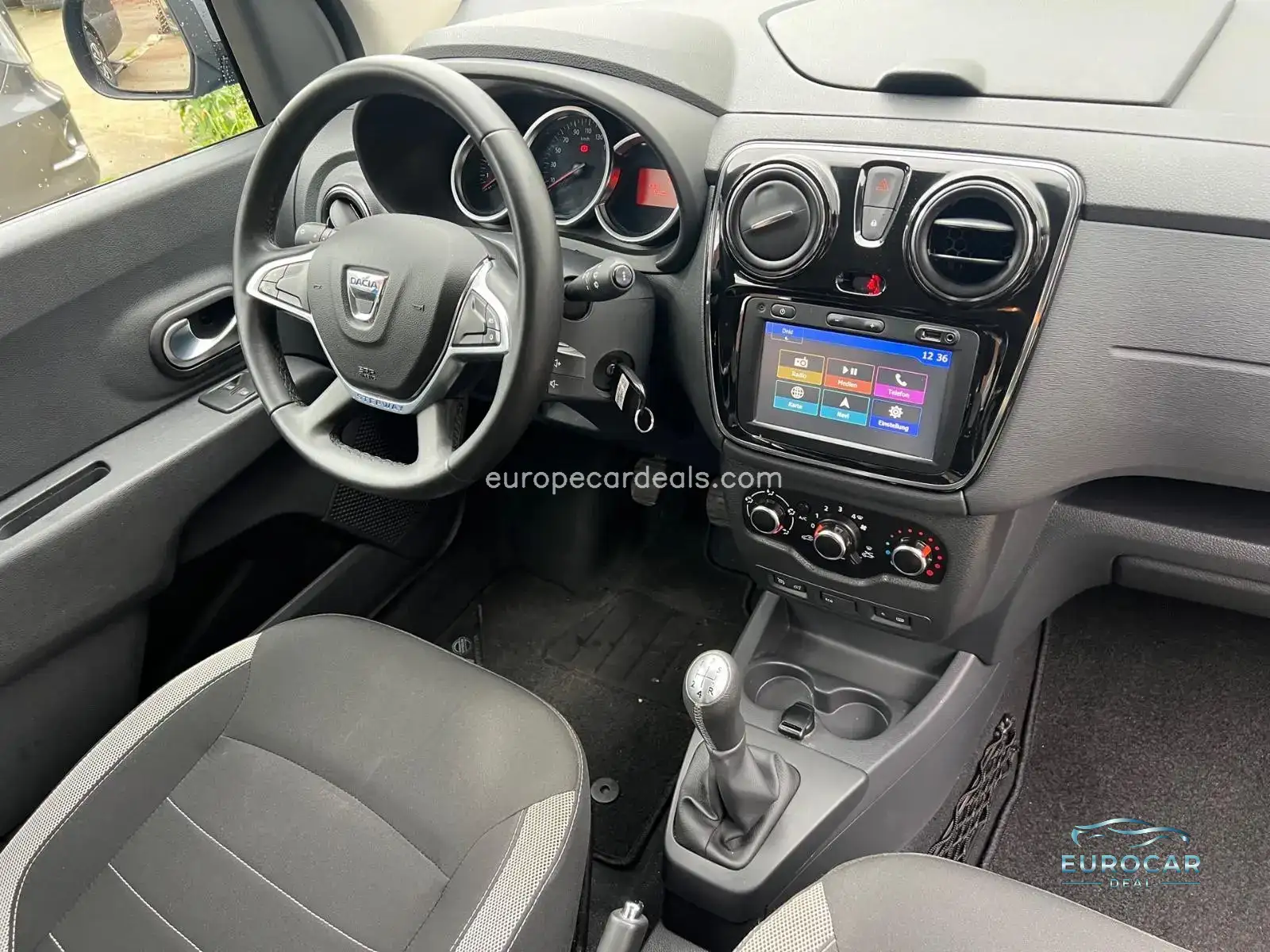 Dacia Lodgy