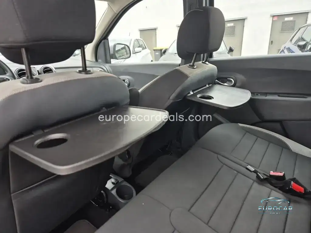 Dacia Lodgy