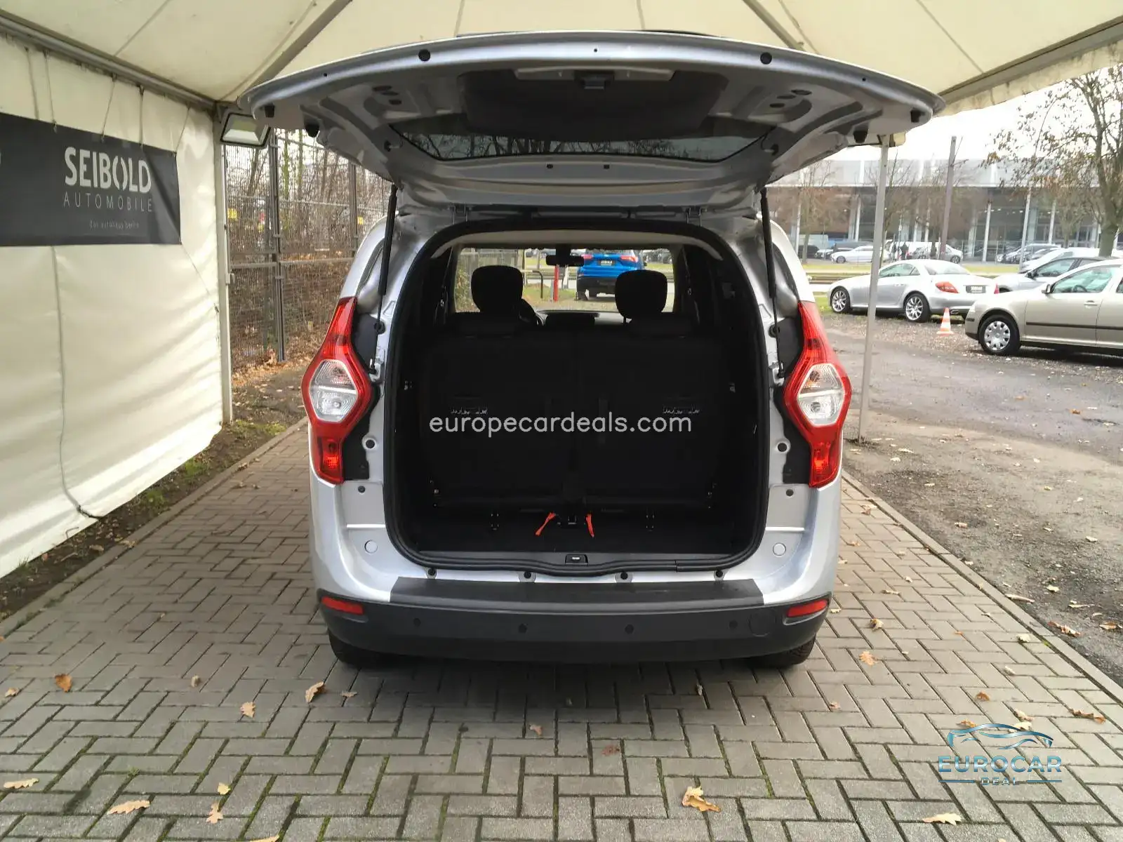 Dacia Lodgy
