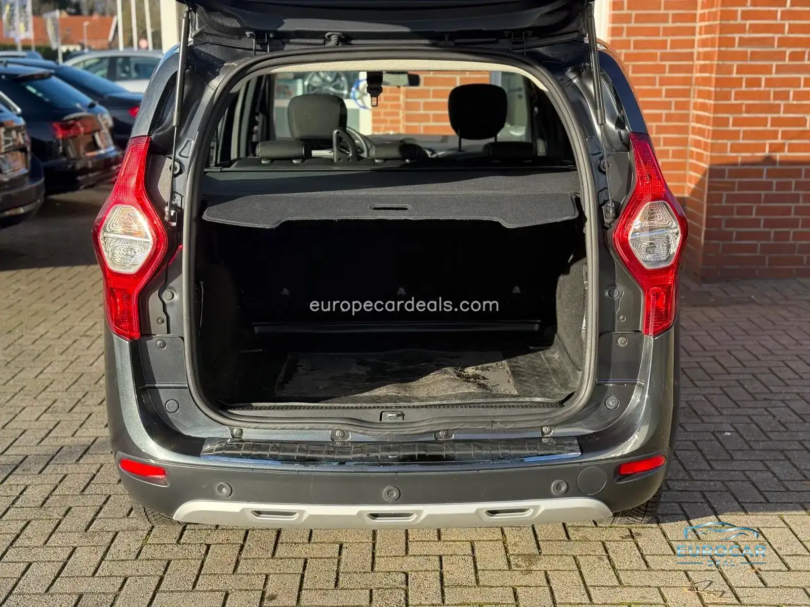 Dacia Lodgy