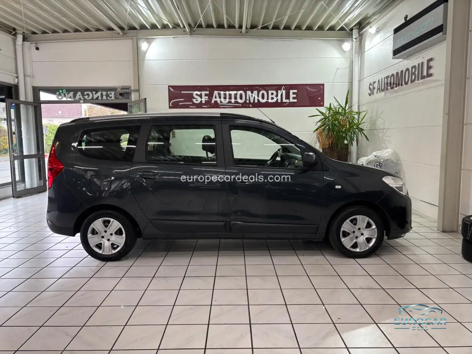 Dacia Lodgy