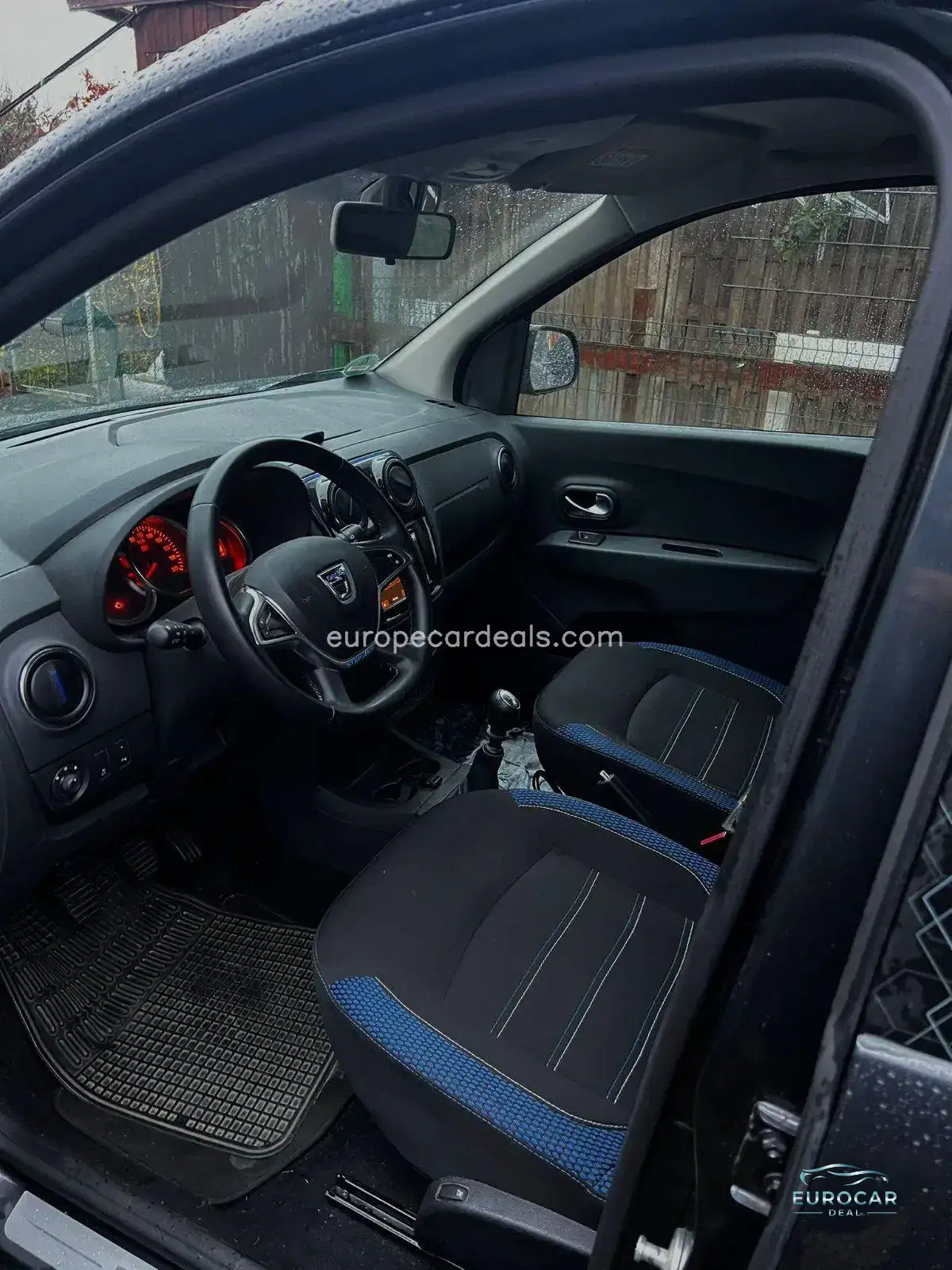 Dacia Lodgy